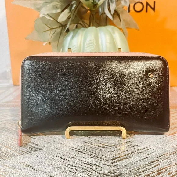 Chanel black and pink zipper long wallet